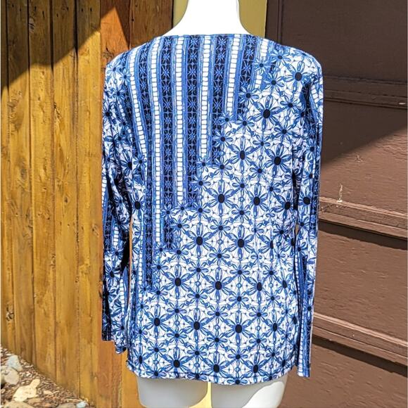 Bob Mackie Wearable Art blue daisy chain diagonal contrast tunic size M - Picture 3 of 8